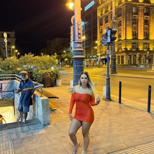 Sara — eskort i Bukarest