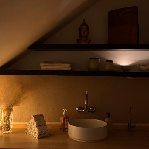 The Tantric Flow — Erotik-Location in Lissabon