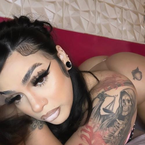 Horrchata — Escort in Portland