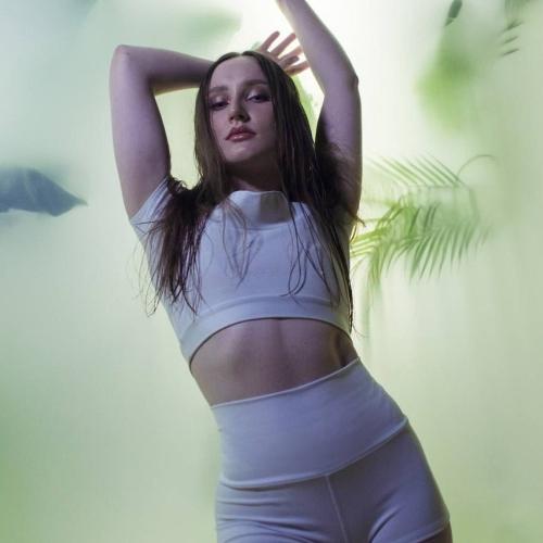 Karina — escort en Lyon