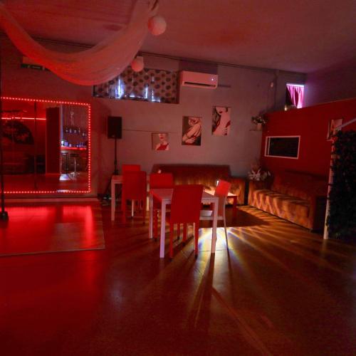 Club Privè Ultima Follia — erotic venue in Eboli