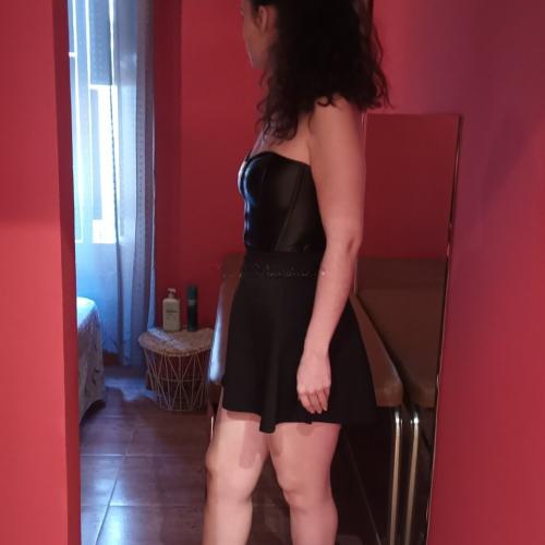 Ainara — escort in Valencia
