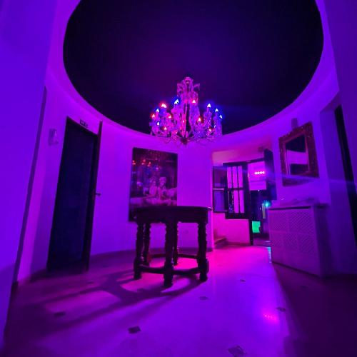 Mansión Babylon Marbella — erotic venue in Benahavís