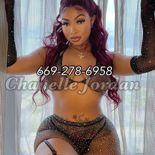 Chanelle Jordan — συνοδός στην πόλη Τσέσαπικ