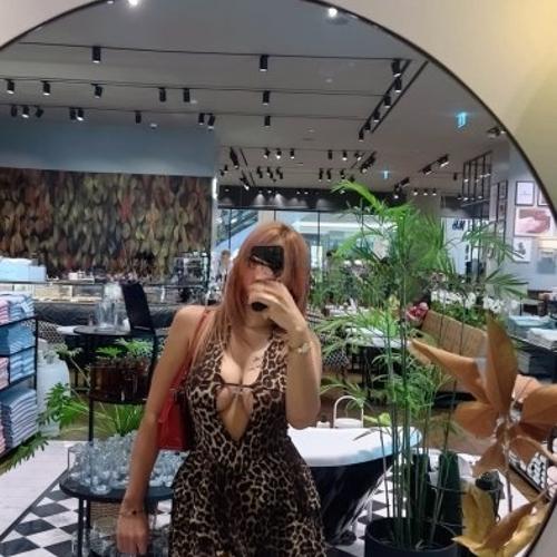 Bella — Escort in Taipeh