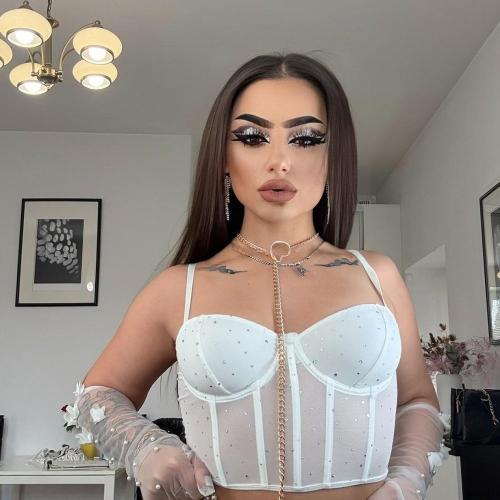 Alex — escort à Cracovie